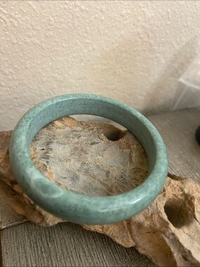 Vintage 90s JADE Stone Bangle Bracelet